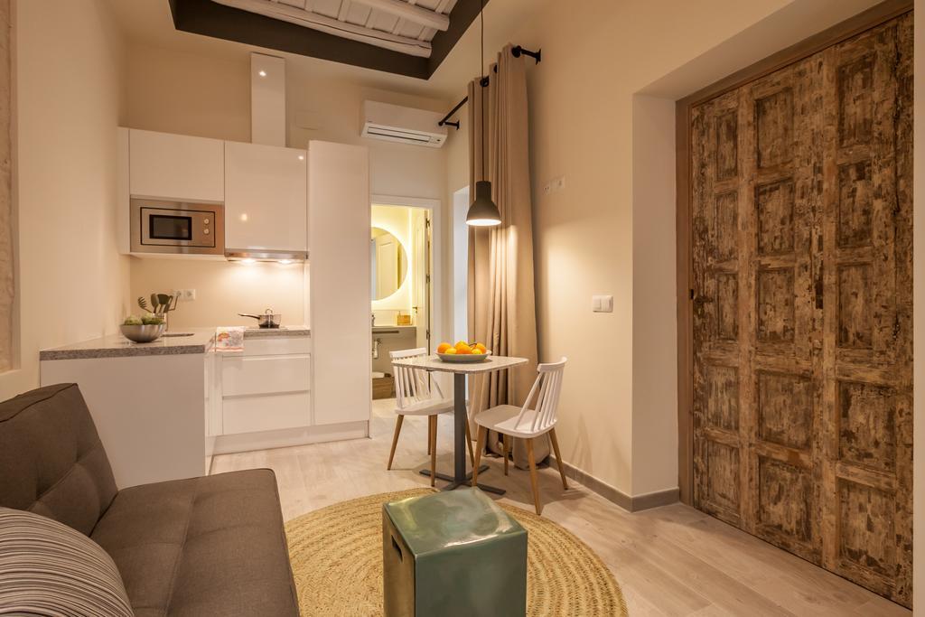 Ferienwohnung Tomas Ibarra Pool & Luxury Sevilla Exterior foto
