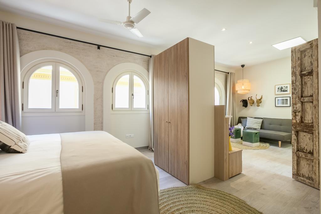 Ferienwohnung Tomas Ibarra Pool & Luxury Sevilla Exterior foto